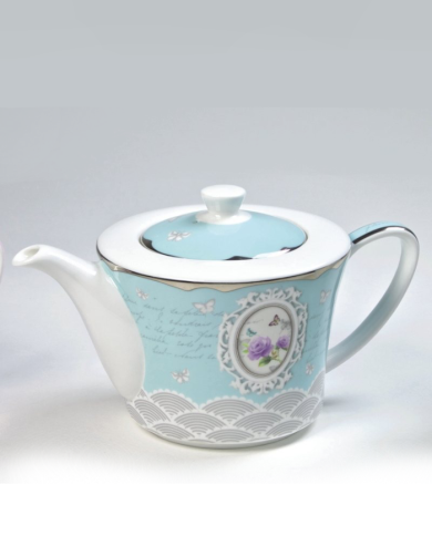 Recollect porcelain teapot